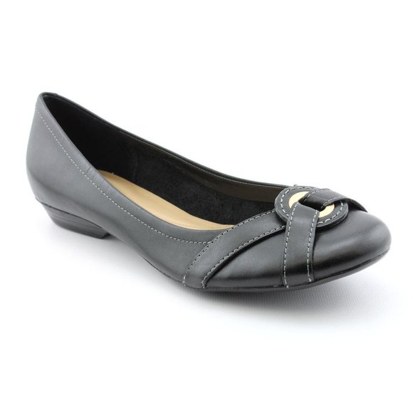 Naturalizer Women's Daily Mary Jane,Black,7.5 W - Picture 1 of 1